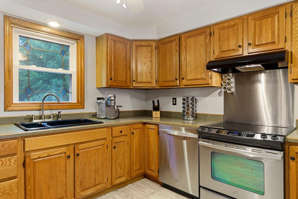 35 Ridgewood Lane Templeton, MA 01468 - Photo 6 of 41