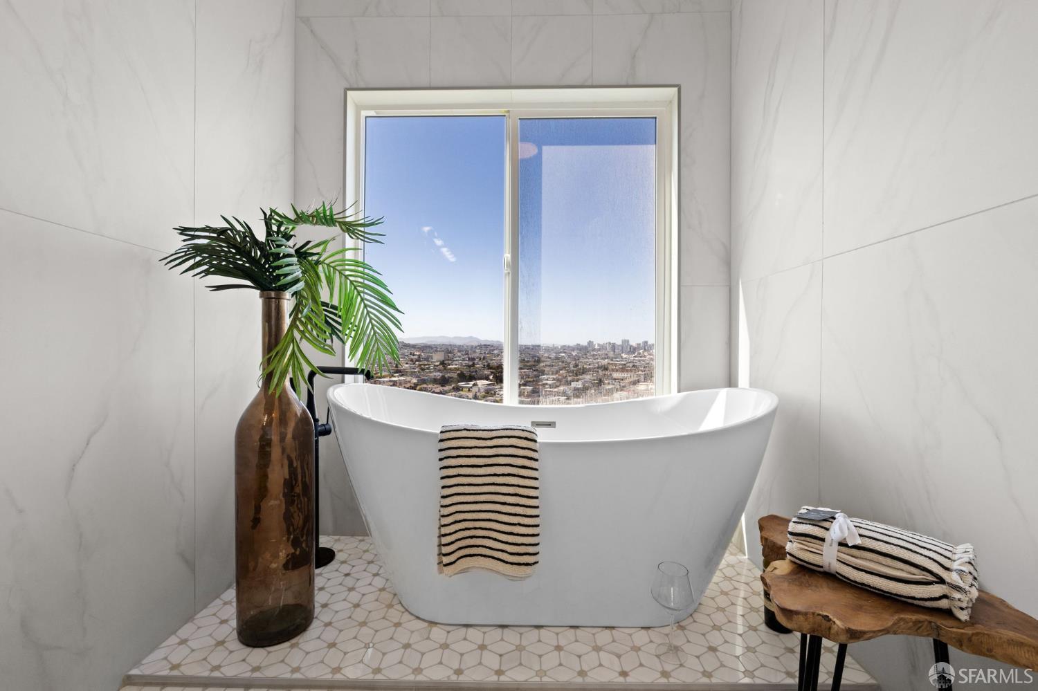 226 Rutledge Street San Francisco, CA 94110 - Photo 24 of 44 a vase of flowers sitting on a table