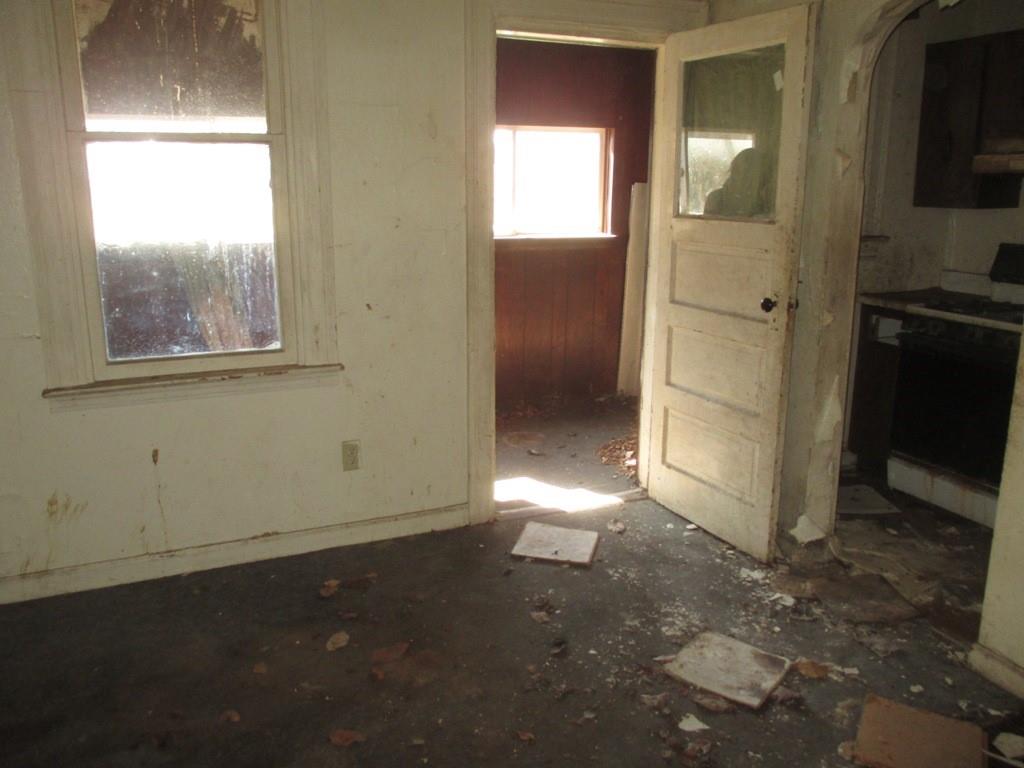 1524 Ridge Avenue Braddock, PA 15104 - Photo 8 of 21 Gallery Image 8