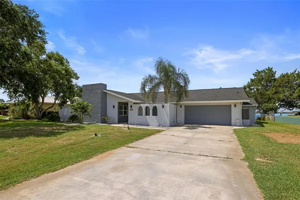 $799,900 | 11930 West Bayshore Drive, Crystal River, FL 34429