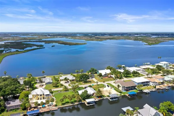$799,900 | 11930 West Bayshore Drive, Crystal River, FL 34429