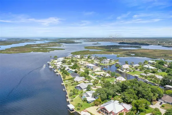 $799,900 | 11930 West Bayshore Drive, Crystal River, FL 34429