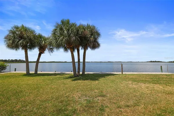$799,900 | 11930 West Bayshore Drive, Crystal River, FL 34429