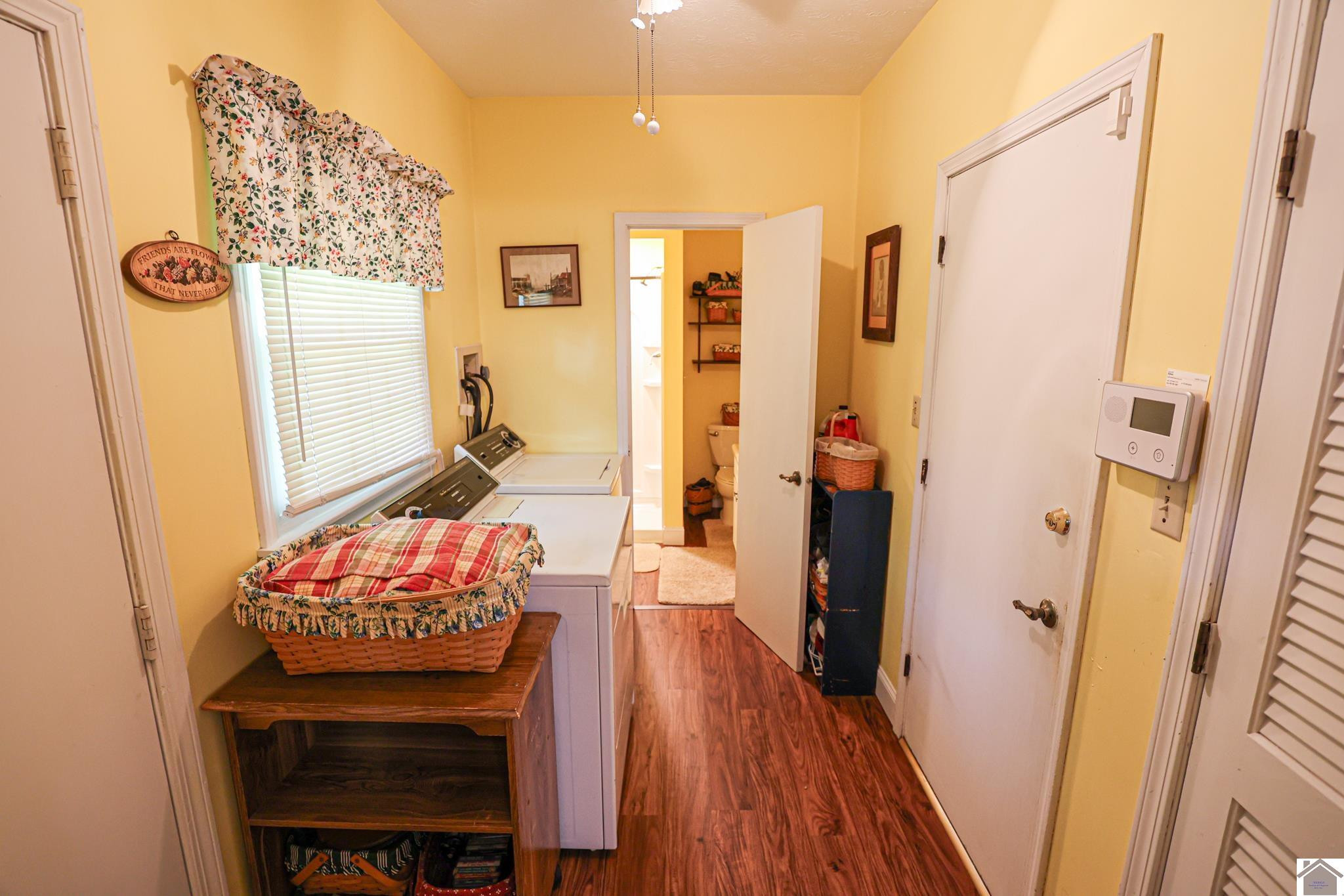 530 Canary Road Paducah, KY 42001 - Photo 34 of 39 Utility Room