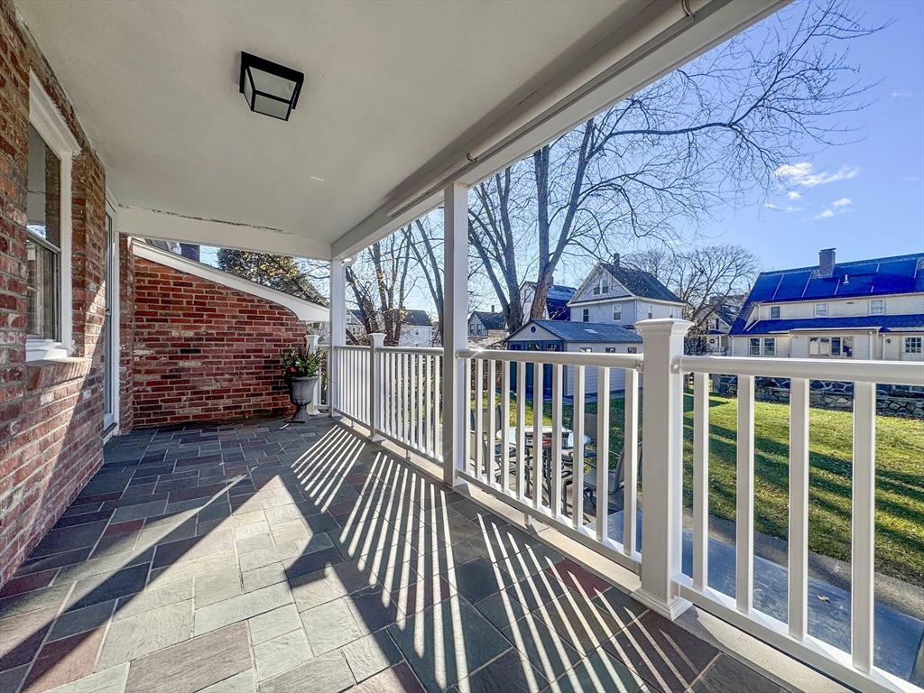 40 Walter Street, Unit 1 Lynn, MA 01902 - Photo 5 of 38