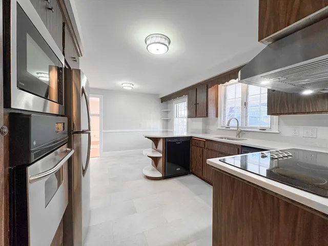 $3,995 | 40 Walter Street, Unit 1, Lynn, MA 01902