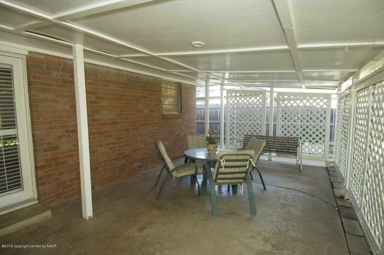 6010 Jameson Road Amarillo, TX 79106 - Photo 39 of 40 back patio view 2