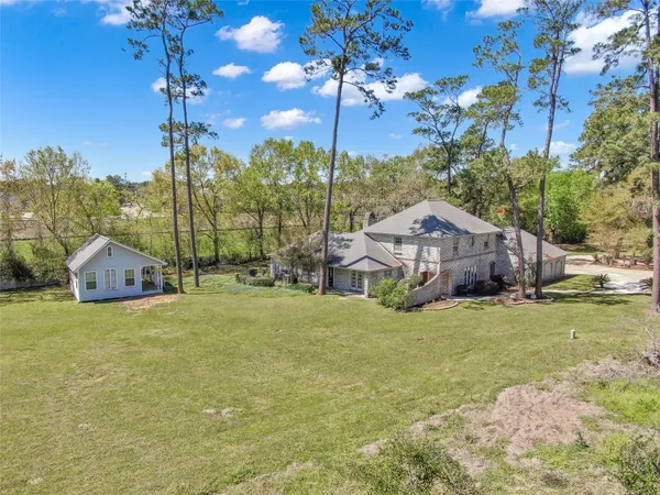 $595,000 | 17507 Deer Creek Drive, Spring, TX 77379