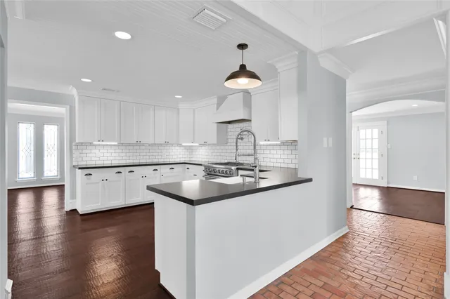 $630,000 | 17507 Deer Creek Drive, Spring, TX 77379