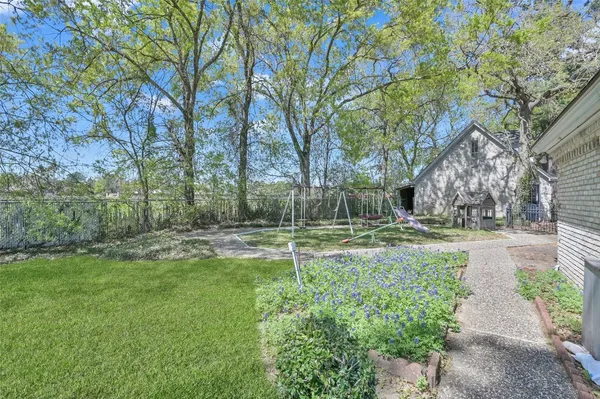 $595,000 | 17507 Deer Creek Drive, Spring, TX 77379