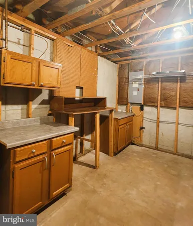 a view of a storage & utility room