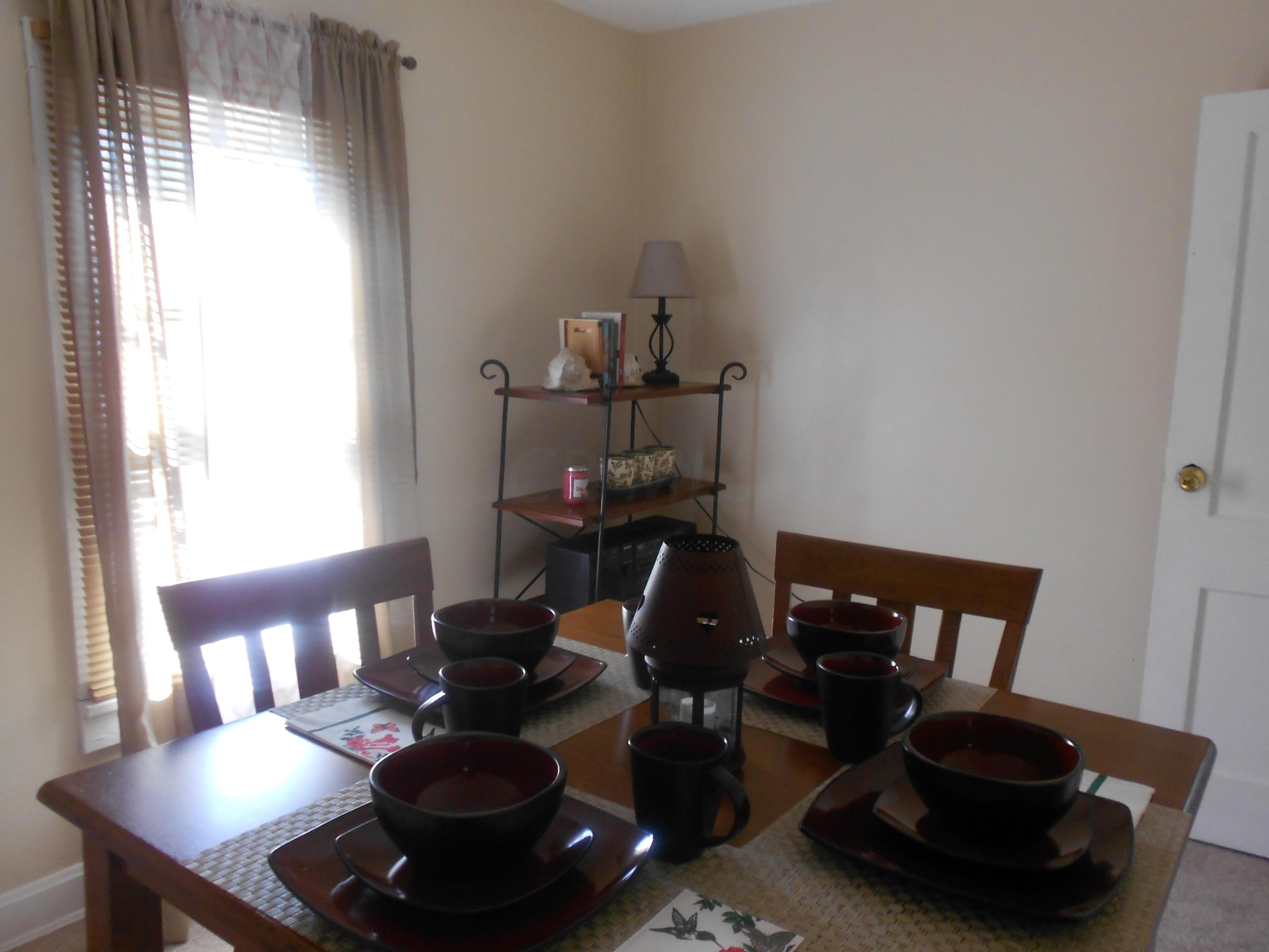 374 Walnut Street Circleville, OH 43113 - Photo 13 of 26