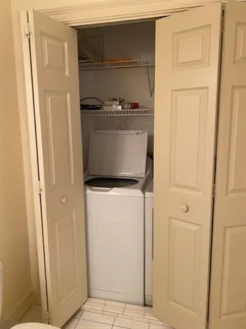 $2,900 | 801 Rue Burgundy Other, Unit 321, Metairie, LA 70005