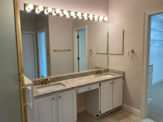 $2,900 | 801 Rue Burgundy Other, Unit 321, Metairie, LA 70005