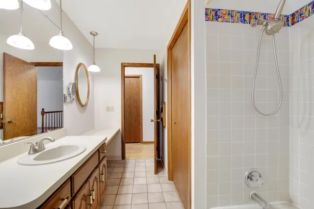 $399,900 | 2492 Beam Avenue, North St. Paul, MN 55109