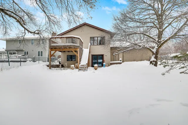 $399,900 | 2492 Beam Avenue, North St. Paul, MN 55109