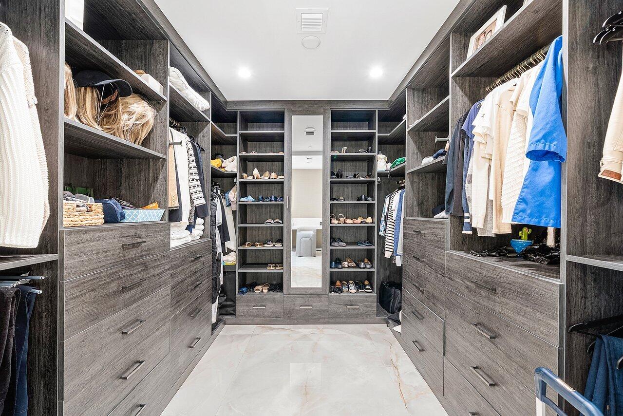 475 East Royal Palm Road, Unit 805 Boca Raton, FL 33432 - Photo 16 of 41 Master Closet