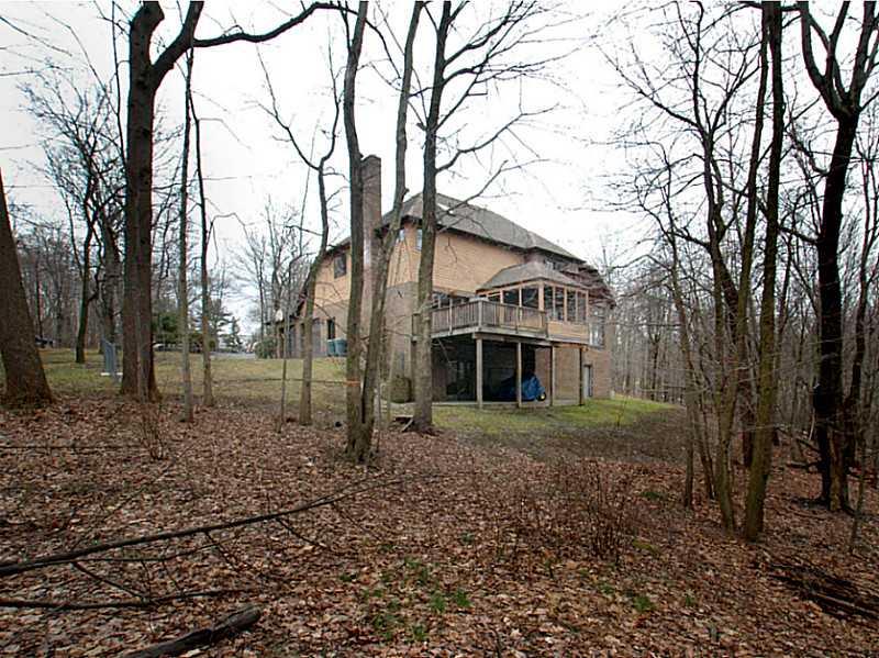 1803 Ridge Road Jeannette, PA 15644 - Photo 25 of 25 Exterior Back.
