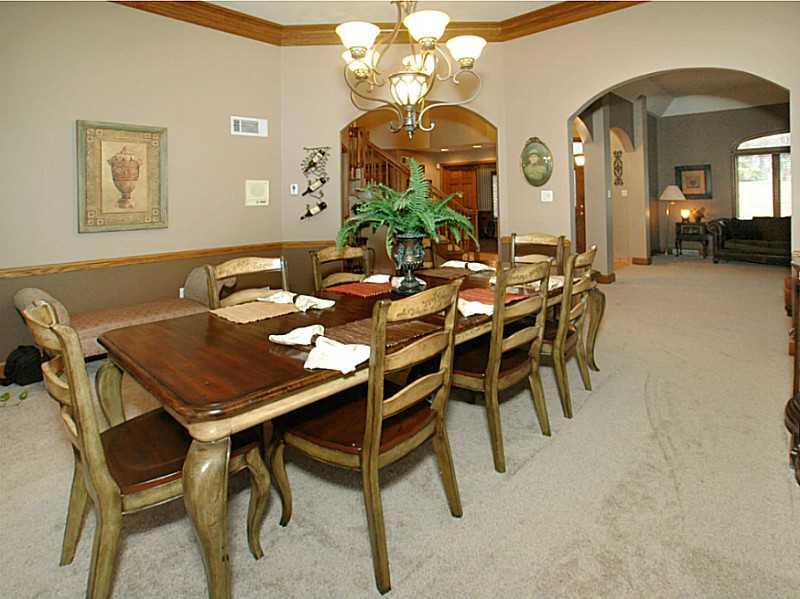 1803 Ridge Road Jeannette, PA 15644 - Photo 6 of 25 Dining Room.