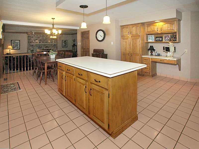 1803 Ridge Road Jeannette, PA 15644 - Photo 8 of 25 Kitchen.