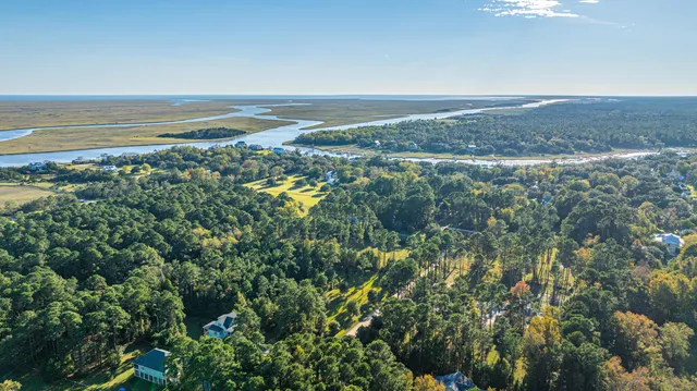 $760,000 | 325 McClellan Avenue, McClellanville, SC 29458