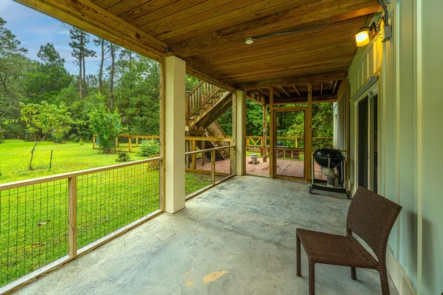 $760,000 | 325 McClellan Avenue, McClellanville, SC 29458