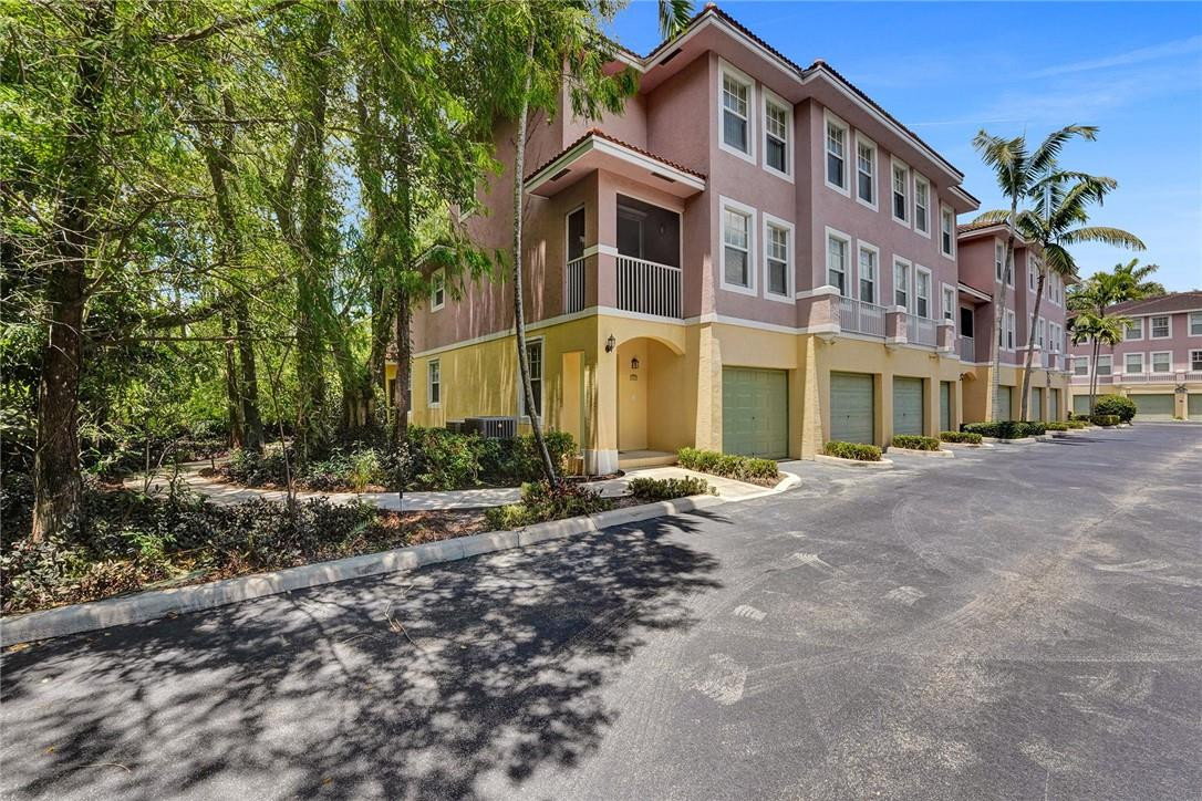 6732 West Sample Road, Unit 6732 Coral Springs, FL 33067 - Photo 2 of 6 Photo 2