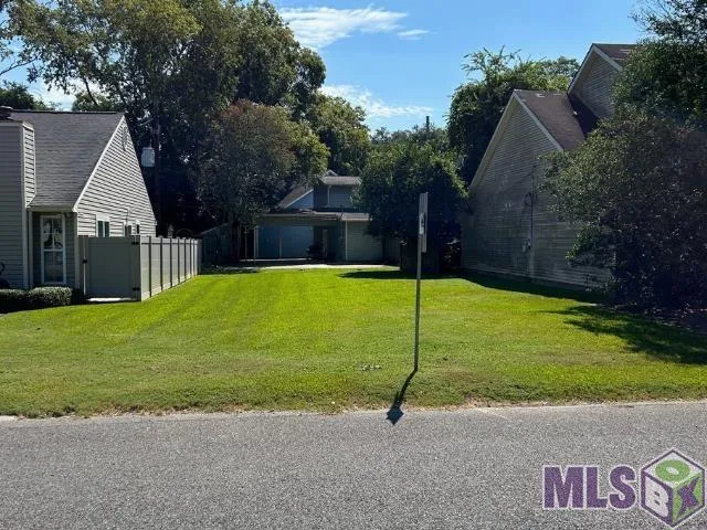 $44,900 | 373 Heatherwood Drive, Baton Rouge, LA 70808