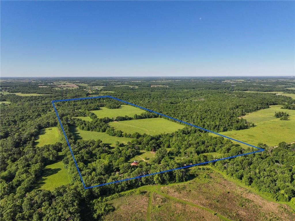 1023 Northeast 40th Road Lamar, MO 64759 - Photo 8 of 26