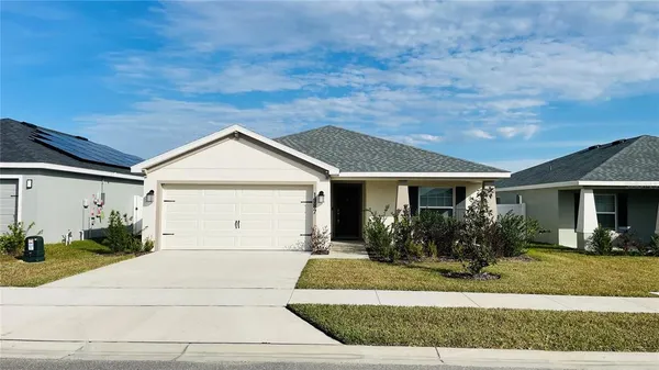 $2,300 | 1387 Mountain Flower Lane, Davenport, FL 33837