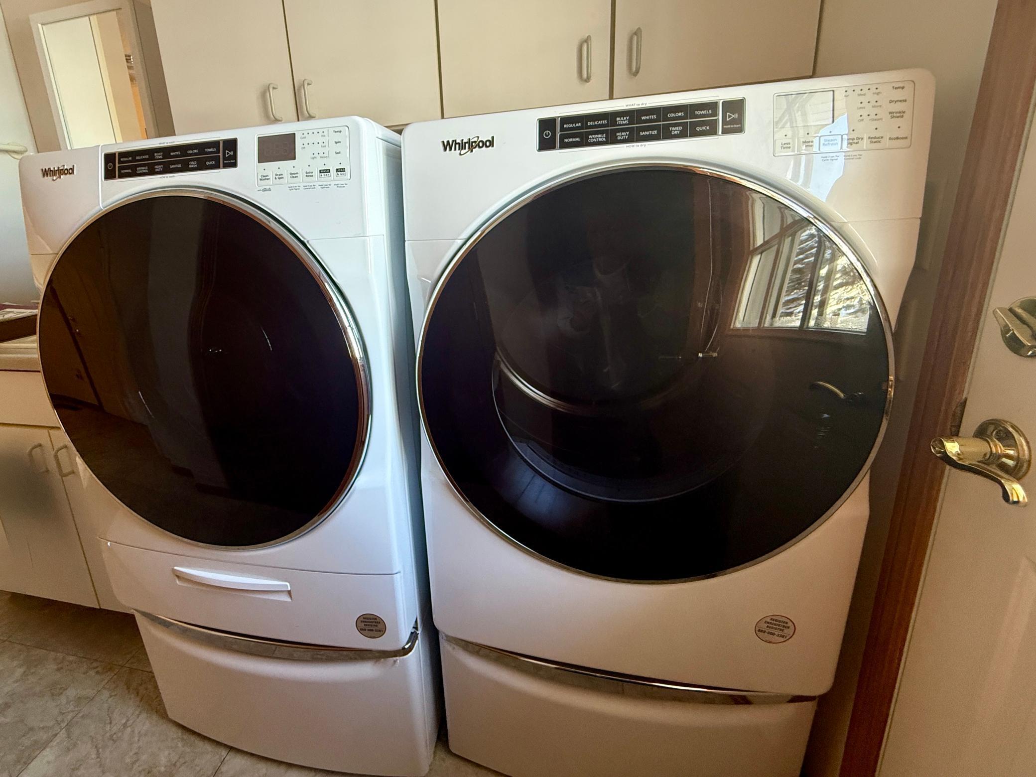 236 Wilson Street Alden, MN 56009 - Photo 13 of 38