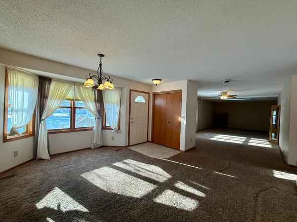 $349,200 | 236 Wilson Street, Alden, MN 56009