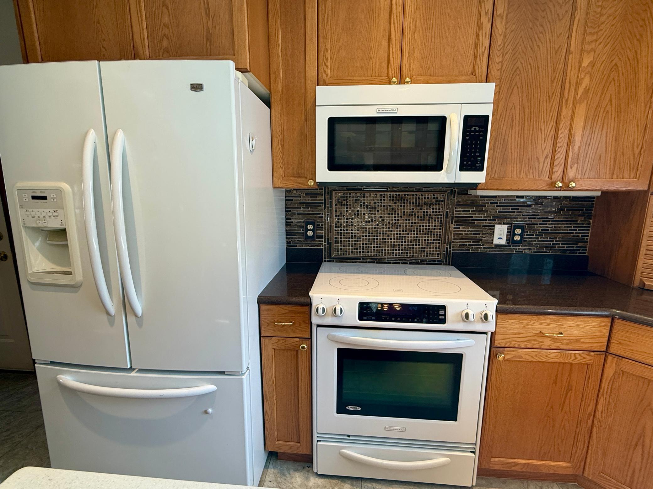 236 Wilson Street Alden, MN 56009 - Photo 10 of 38