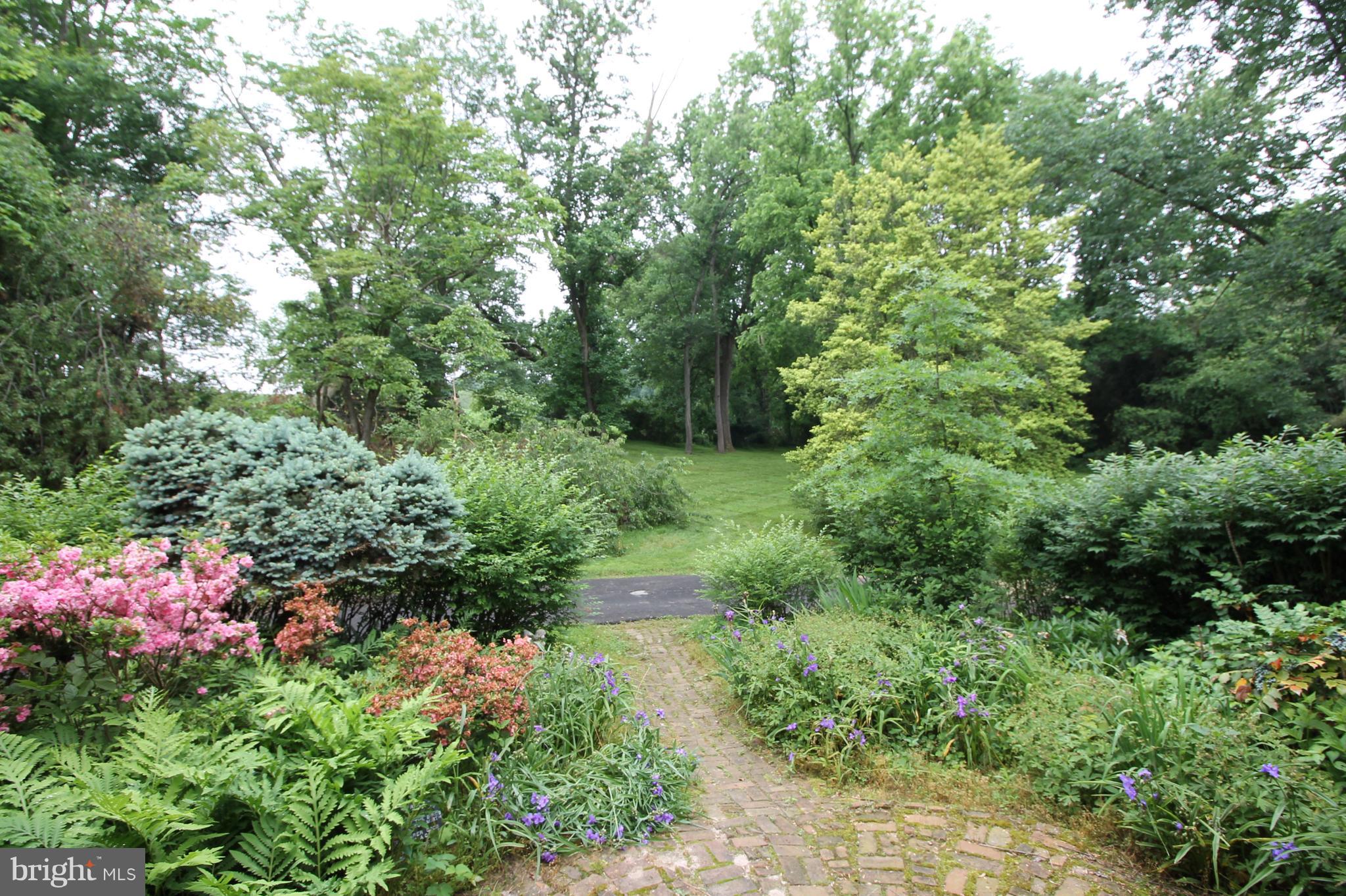 151 Lloyd Road West Grove, PA 19390 - Photo 7 of 49 Gallery Image 7