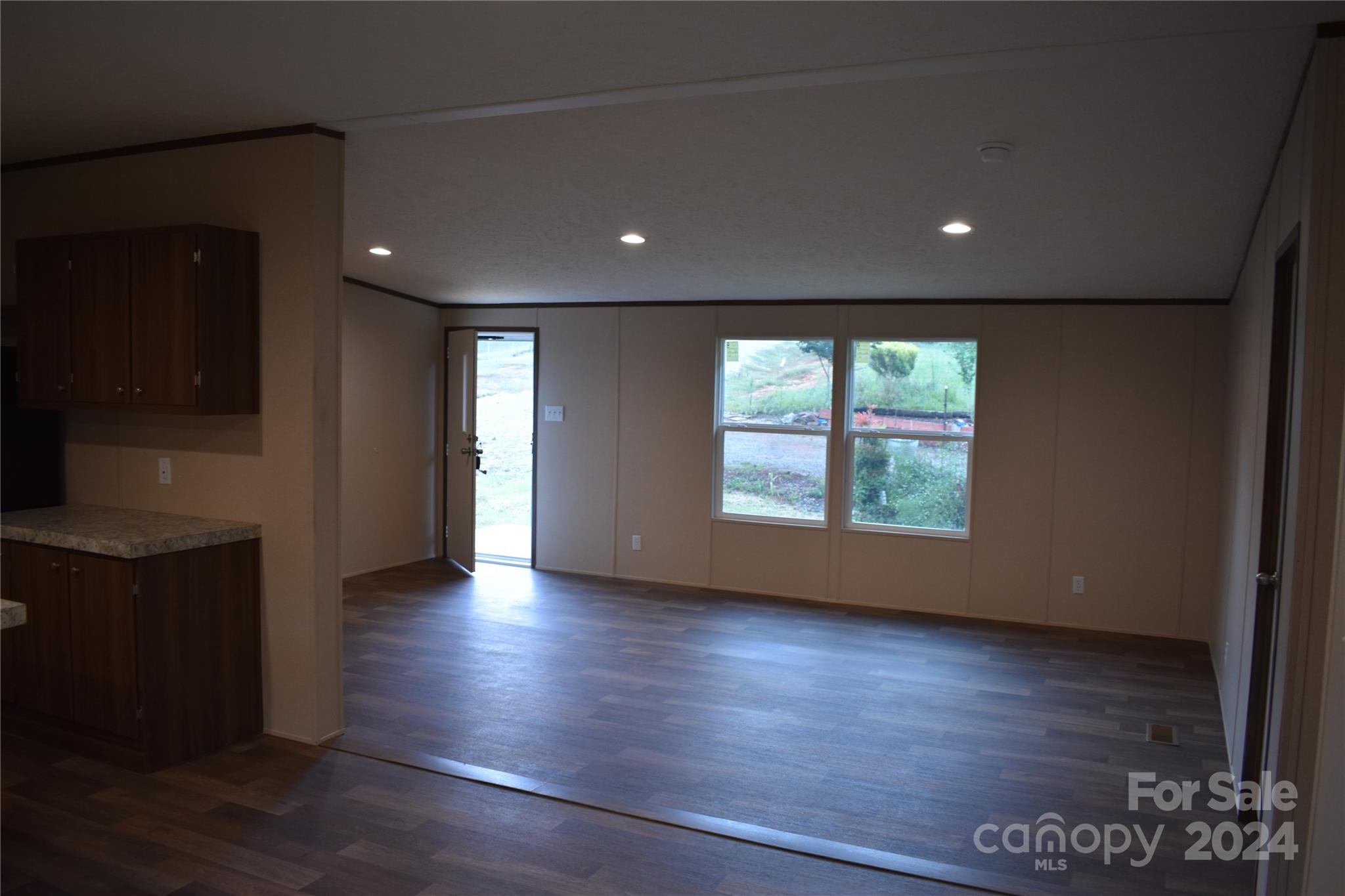40 Madac Ridge Marion, NC 28752 - Photo 6 of 38