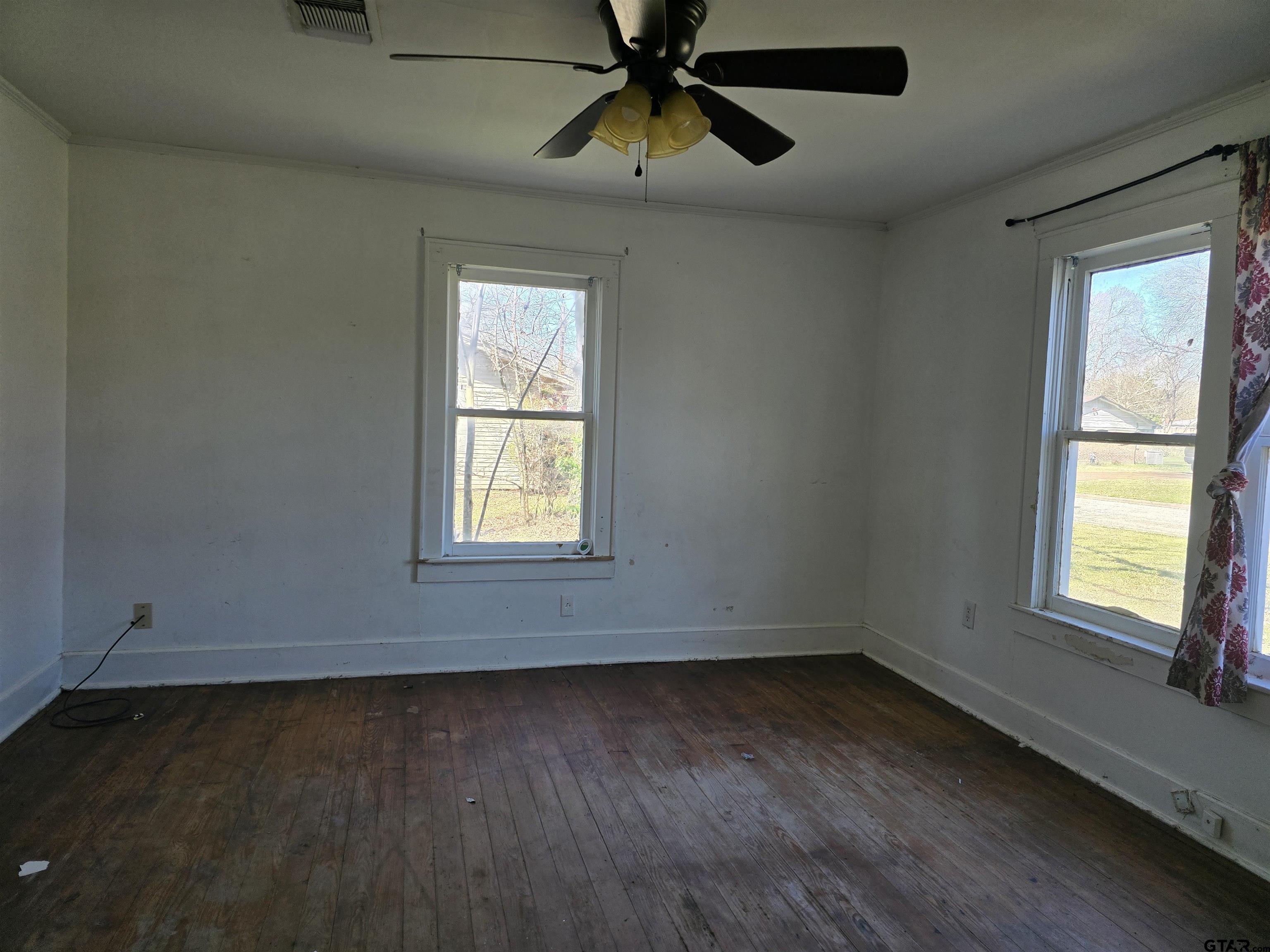 128 Hickory Street Pittsburg, TX 75686 - Photo 7 of 17