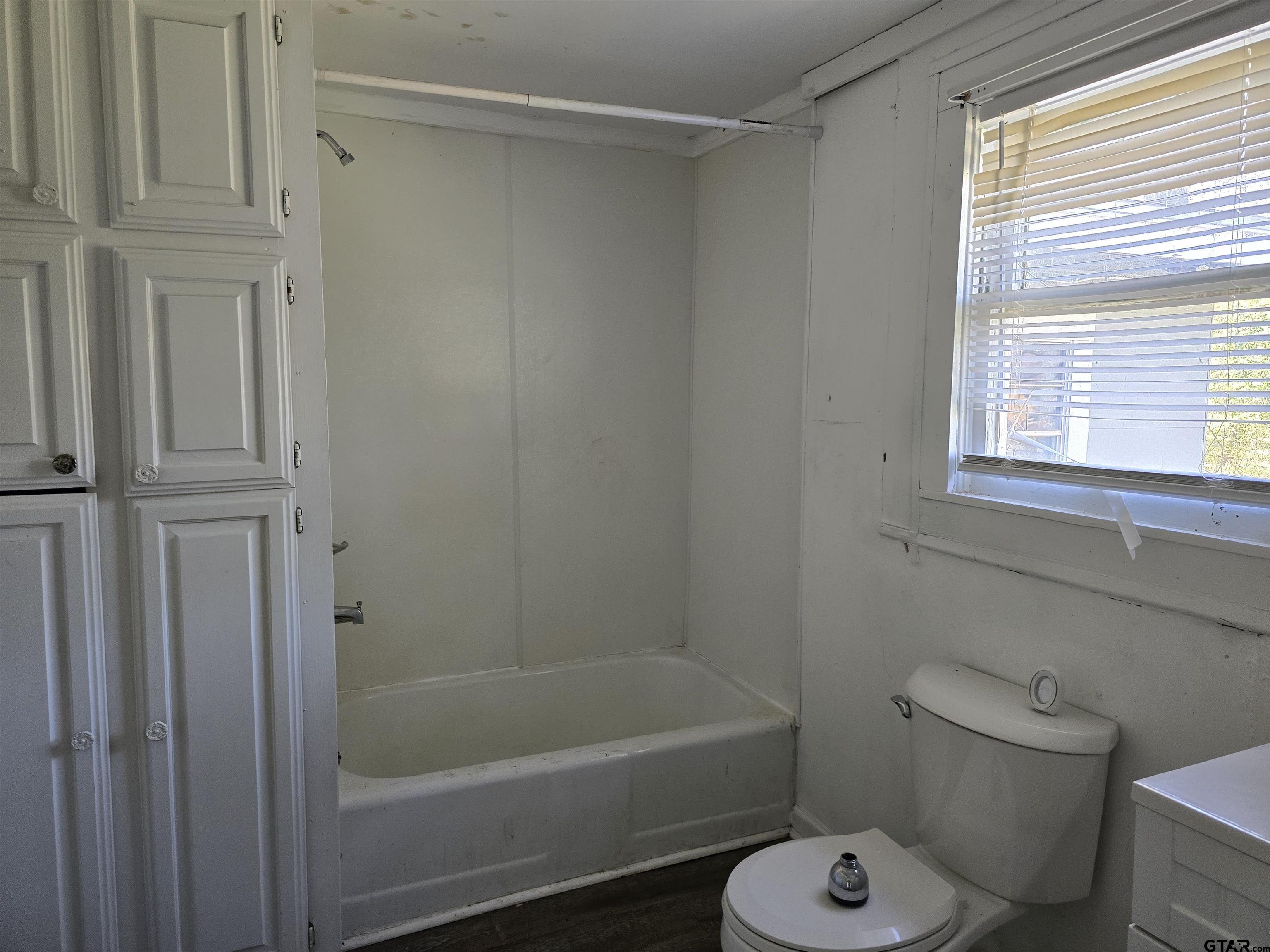 128 Hickory Street Pittsburg, TX 75686 - Photo 10 of 17