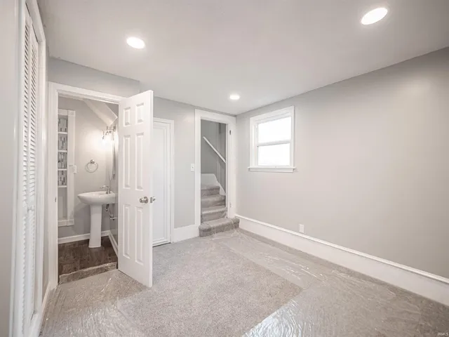 $254,900 | 914 West 5th Street, Mount Vernon, IN 47620