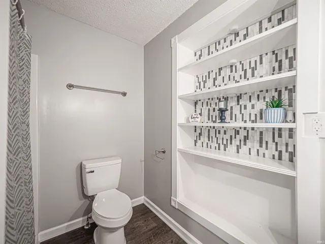 $254,900 | 914 West 5th Street, Mount Vernon, IN 47620