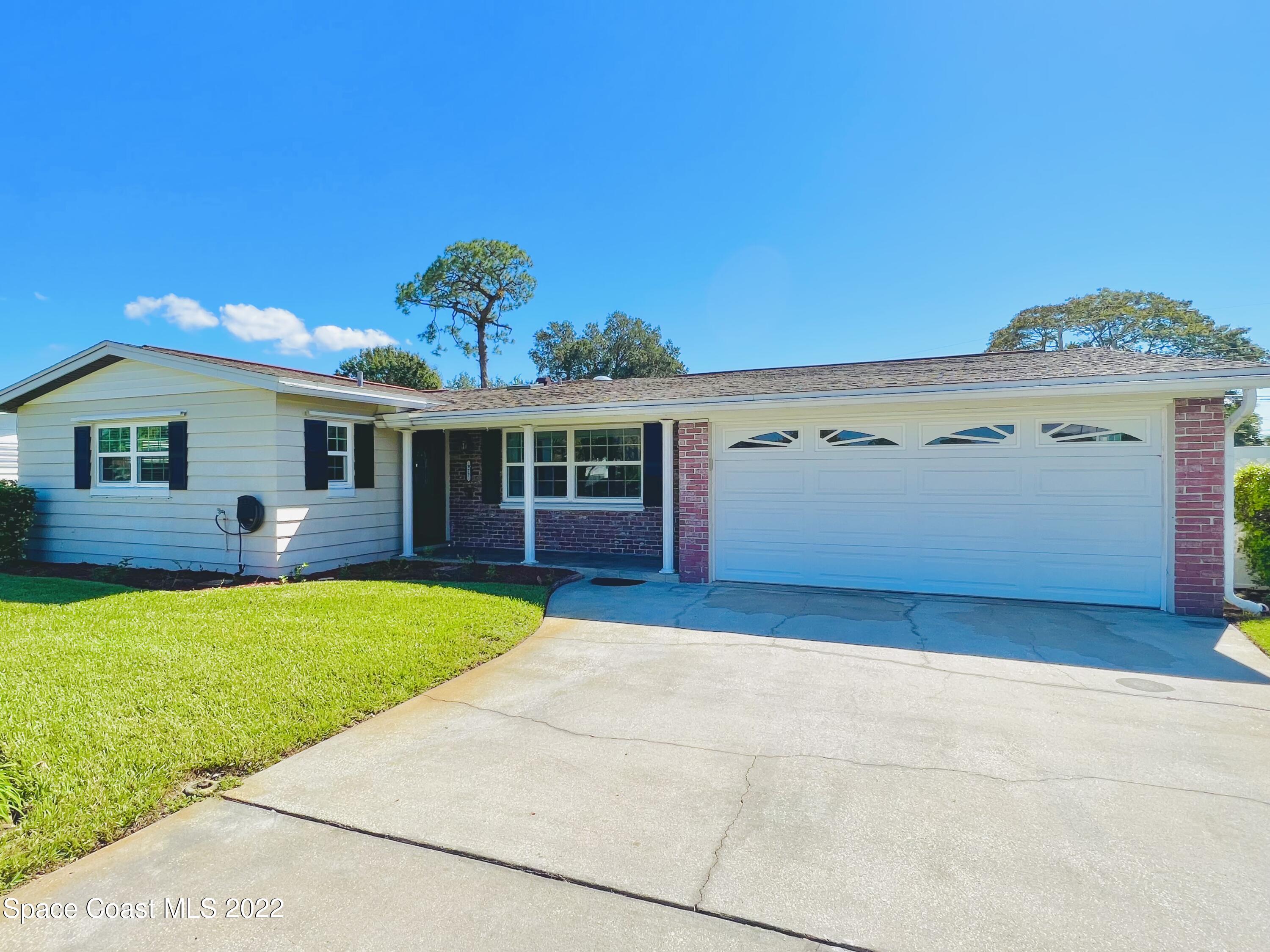 977 Kings Post Road Rockledge, FL 32955 - Photo 32 of 32 front