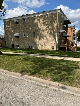 $598,417 | 1018 East Oak Avenue, La Grange Park, IL 60526