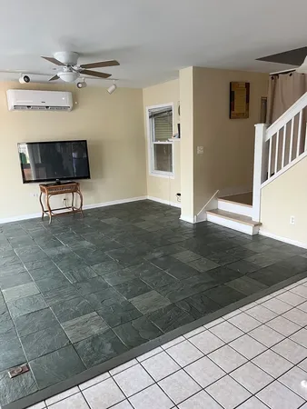 $598,417 | 1018 East Oak Avenue, La Grange Park, IL 60526