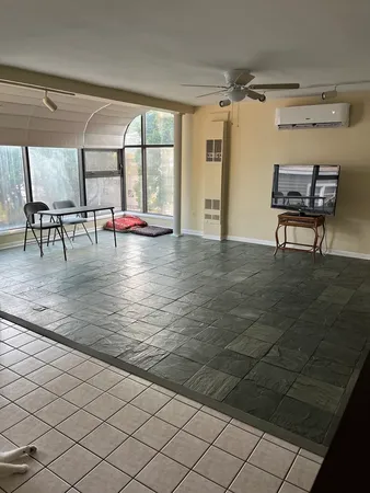 $598,417 | 1018 East Oak Avenue, La Grange Park, IL 60526