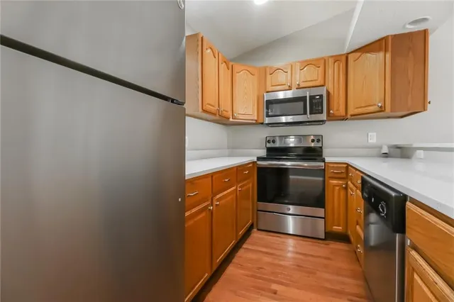 $2,410 | 3401 Northwest 84th Terrace, Kansas City, MO 64154