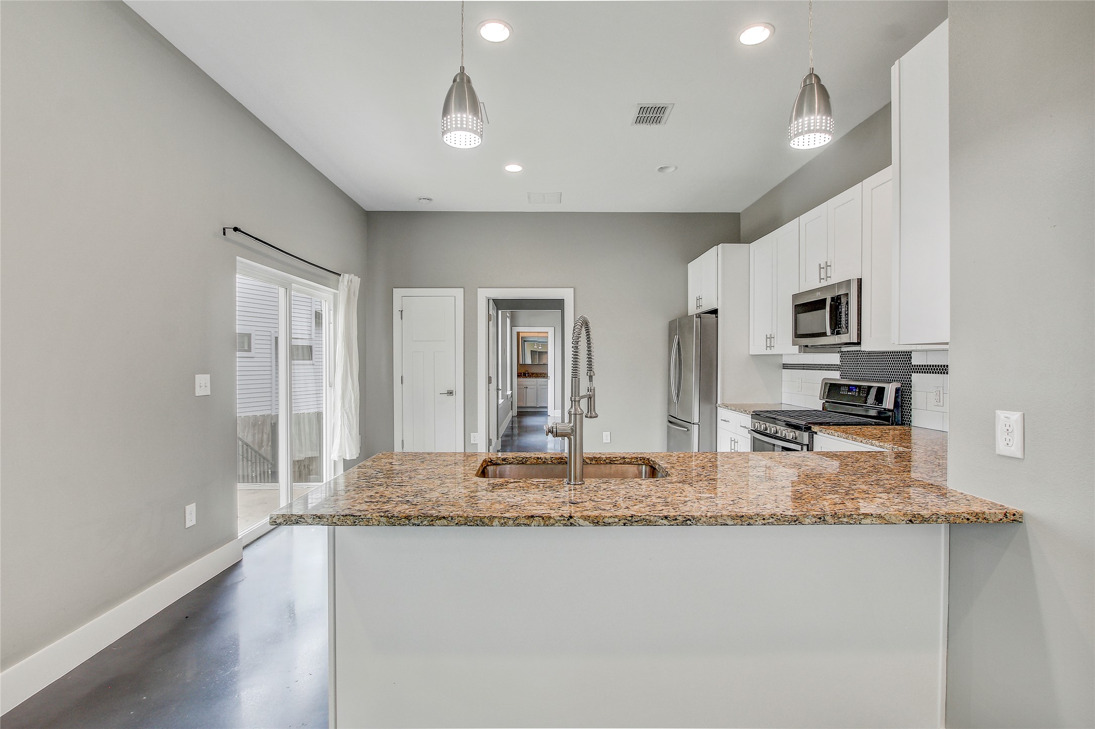 5109 Lott Avenue, Unit AA Austin, TX 78721 - Photo 14 of 33