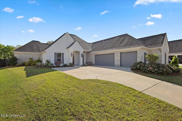 $536,000 | 1319 Jasmine Way, Flowood, MS 39232