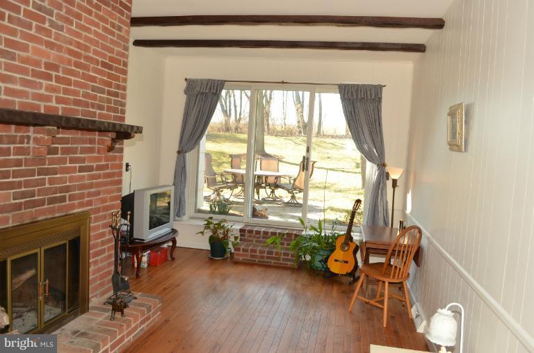 1023 Bosley Road Cockeysville, MD 21030 - Photo 5 of 24 Fabulous Family Room