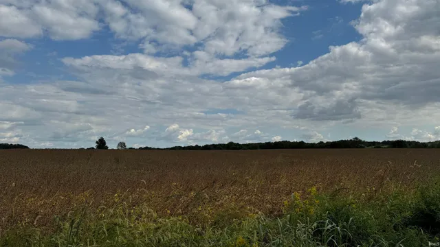 $389,900 | 61 North State Route, Lynnville, IN 47619