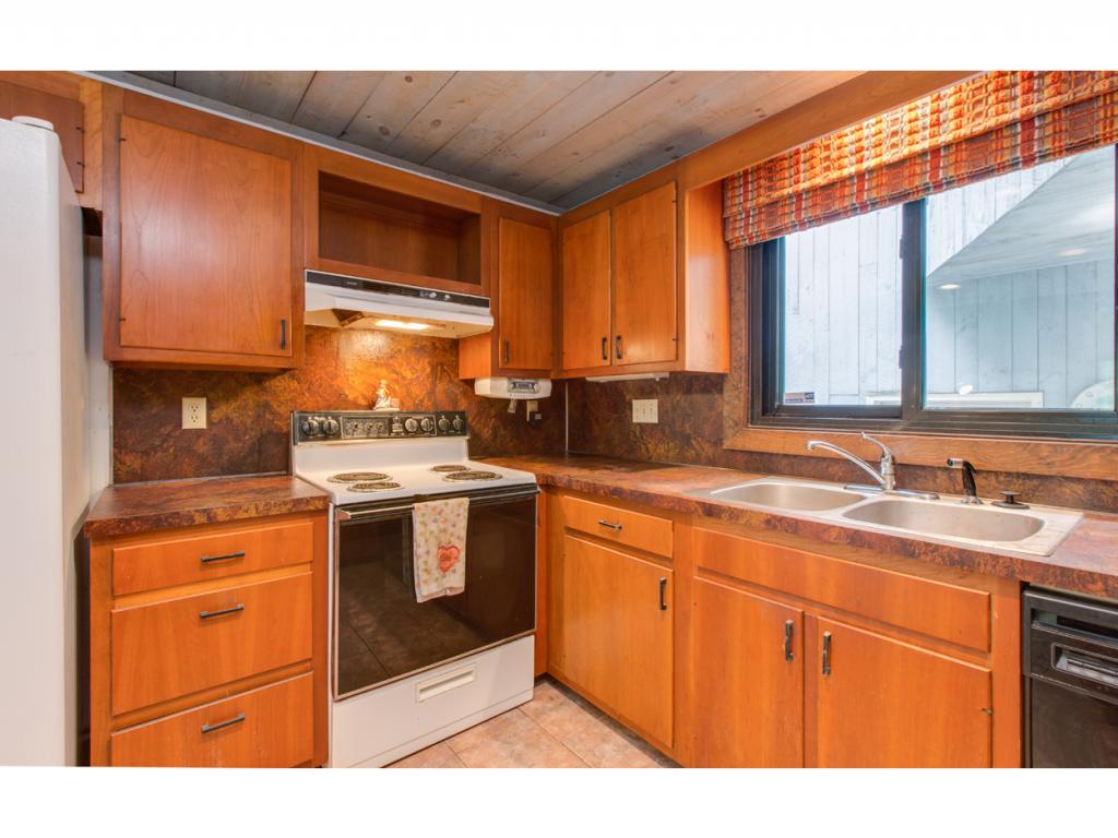 280 Chestnut Hill Road New Boston, NH 03070 - Photo 4 of 25