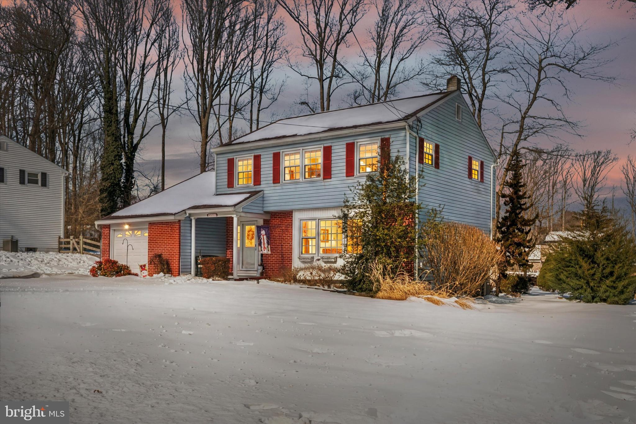 411 Forge Lane Exton, PA 19341 - Photo 3 of 35